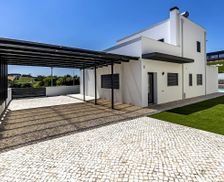 Portugal Vermelha Lisbon vacation rental compare prices direct by owner 6576256