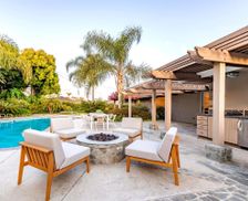 United States California Fullerton vacation rental compare prices direct by owner 13083670