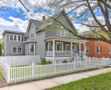 United States Illinois Oak Park vacation rental compare prices direct by owner 22574979