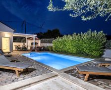 Croatia Splitsko-dalmatinska županija Split vacation rental compare prices direct by owner 26552116