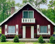 United States New York North Creek vacation rental compare prices direct by owner 3994921