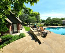 United States Oklahoma Owasso vacation rental compare prices direct by owner 24551451