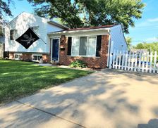 United States Michigan Romulus vacation rental compare prices direct by owner 28651139