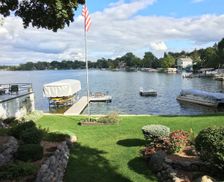 United States Wisconsin Oconomowoc vacation rental compare prices direct by owner 28226274