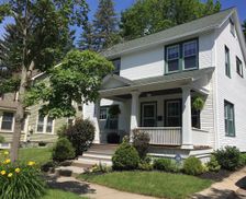 United States New York Saratoga Springs vacation rental compare prices direct by owner 11579019
