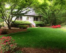 United States North Carolina Tryon vacation rental compare prices direct by owner 1138977