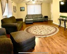 United States Texas Uvalde vacation rental compare prices direct by owner 25728276