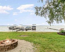 United States Michigan Houghton Lake vacation rental compare prices direct by owner 10579462