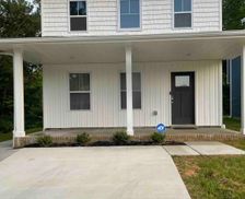 United States Tennessee Clarksville vacation rental compare prices direct by owner 28597093