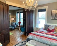 United States Iowa Cedar Rapids vacation rental compare prices direct by owner 909904