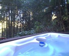 United States California Guerneville vacation rental compare prices direct by owner 1128458
