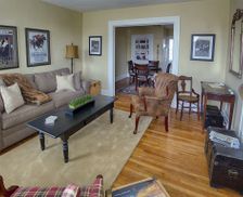 United States New York Geneva vacation rental compare prices direct by owner 2288921