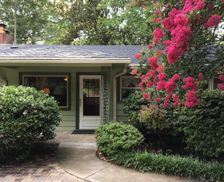 United States North Carolina Tryon vacation rental compare prices direct by owner 1121702