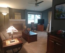 United States Washington Vancouver vacation rental compare prices direct by owner 11522808