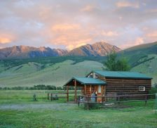 United States Montana Livingston vacation rental compare prices direct by owner 1313552