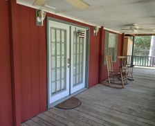 United States Texas Magnolia vacation rental compare prices direct by owner 2571556