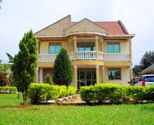 Uganda Central Region Wakiso vacation rental compare prices direct by owner 10073201