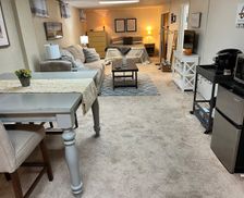 United States Iowa Cedar Rapids vacation rental compare prices direct by owner 740815