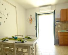 Italy Mattinata Puglia vacation rental compare prices direct by owner 4658978