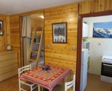 Italy Valle d'Aosta Gressoney-Saint-Jean vacation rental compare prices direct by owner 6370675