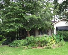 United States Louisiana Lafayette vacation rental compare prices direct by owner 484827