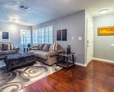 United States Texas Houston vacation rental compare prices direct by owner 245451