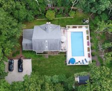United States New York East Hampton vacation rental compare prices direct by owner 271135