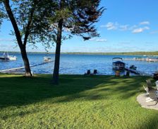 United States Michigan Roscommon vacation rental compare prices direct by owner 738745