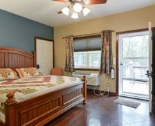 United States Missouri Shell Knob vacation rental compare prices direct by owner 671330