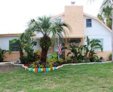 United States Florida Hudson vacation rental compare prices direct by owner 251898
