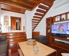 Spain Canary Islands - Lanzarote Tías vacation rental compare prices direct by owner 4852887