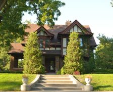 United States Minnesota Saint Paul vacation rental compare prices direct by owner 11969009