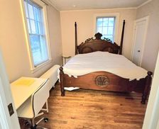 United States New York Queens vacation rental compare prices direct by owner 28192807