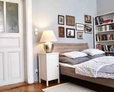 Czechia Hlavní město Praha Prague vacation rental compare prices direct by owner 5555050