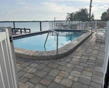 United States Florida Treasure Island vacation rental compare prices direct by owner 694973
