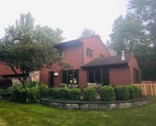 United States New York Ithaca vacation rental compare prices direct by owner 524052