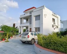 India Rajasthan Udaipur vacation rental compare prices direct by owner 25547259