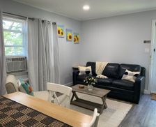 United States New York Huntington Station vacation rental compare prices direct by owner 2664644