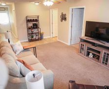 United States Illinois Herrin vacation rental compare prices direct by owner 29128364