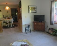 United States New York Macedon vacation rental compare prices direct by owner 367333