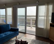 United States California Moss Landing vacation rental compare prices direct by owner 27264670