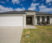 Australia Western Australia Alkimos vacation rental compare prices direct by owner 6272384