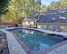 United States Georgia Cumming vacation rental compare prices direct by owner 228644