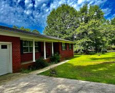 United States Alabama Good Hope vacation rental compare prices direct by owner 25573347