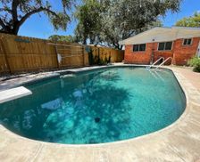 United States Texas McAllen vacation rental compare prices direct by owner 23664499