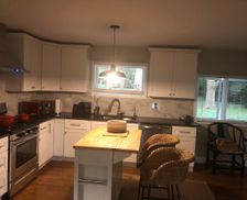 United States Illinois Naperville vacation rental compare prices direct by owner 2118472