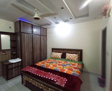 Pakistan Punjab Lahore vacation rental compare prices direct by owner 10855812