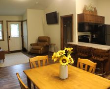 United States Kansas Marysville vacation rental compare prices direct by owner 1352761