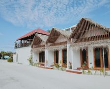 Maldives North Central Province Dhiffushi vacation rental compare prices direct by owner 7521675