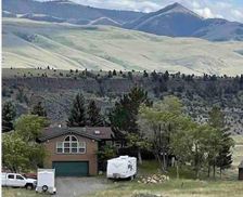 United States Montana Emigrant vacation rental compare prices direct by owner 7714354